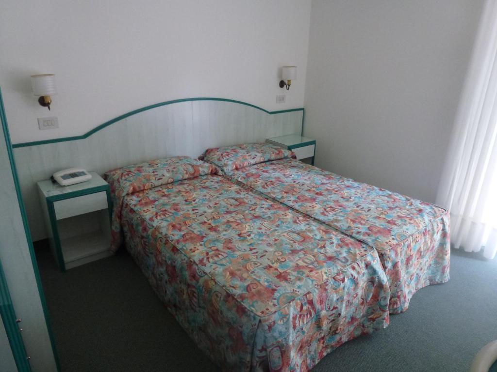 Hotel San Marco Линяно Сабиадоро Стая снимка