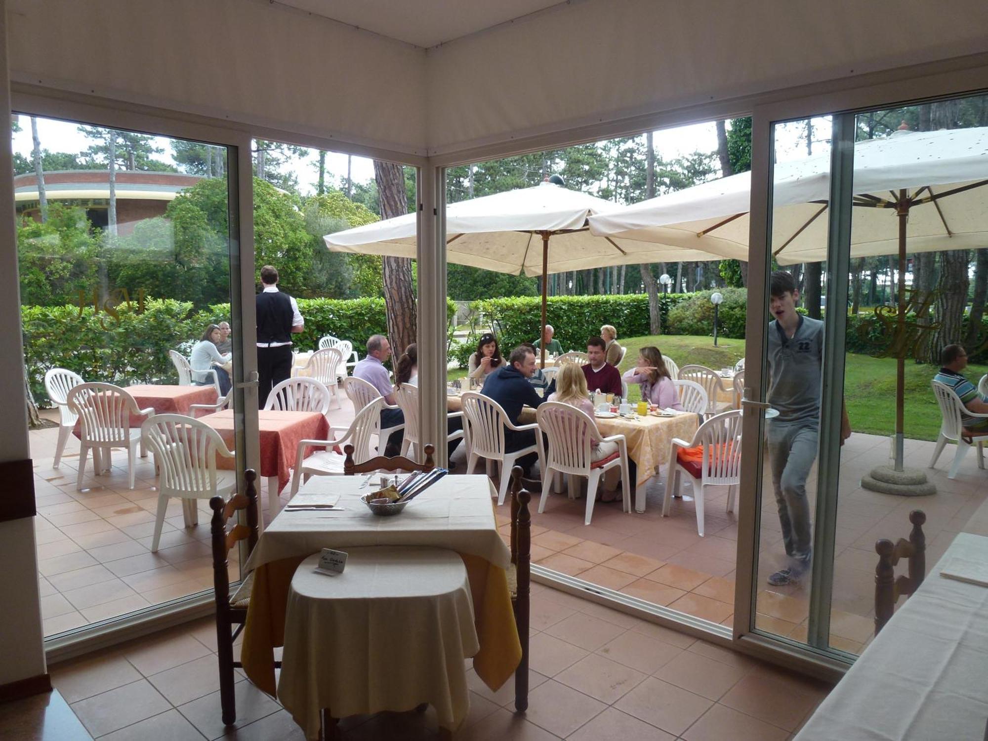 Hotel San Marco Линяно Сабиадоро Екстериор снимка