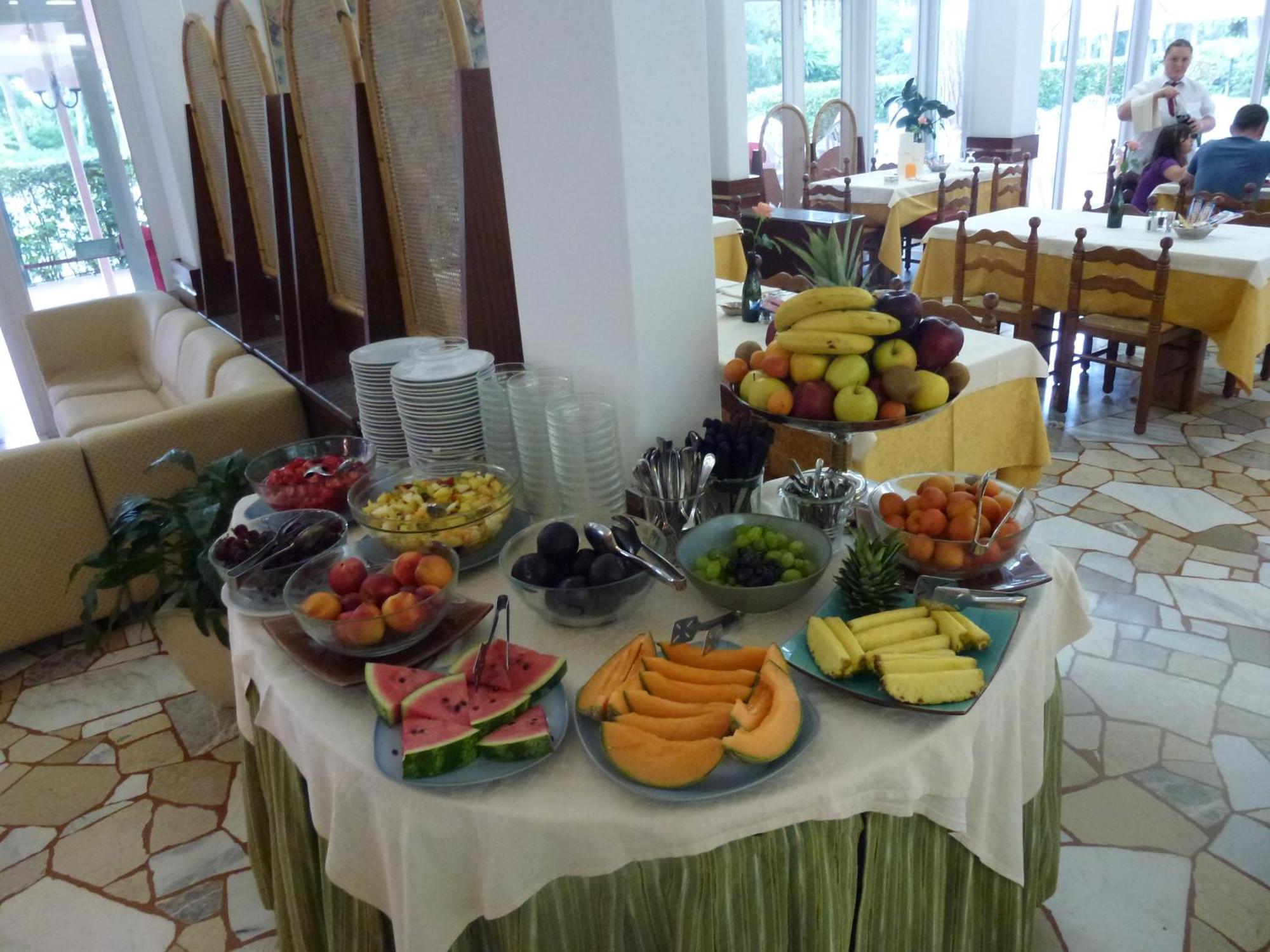 Hotel San Marco Линяно Сабиадоро Екстериор снимка