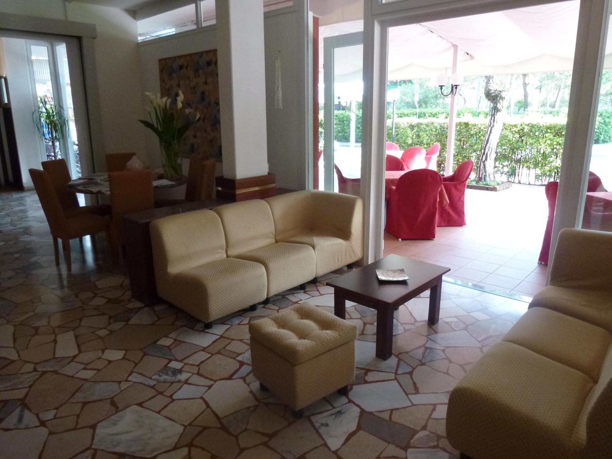 Hotel San Marco Линяно Сабиадоро Екстериор снимка