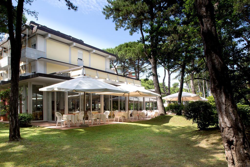 Hotel San Marco Линяно Сабиадоро Екстериор снимка